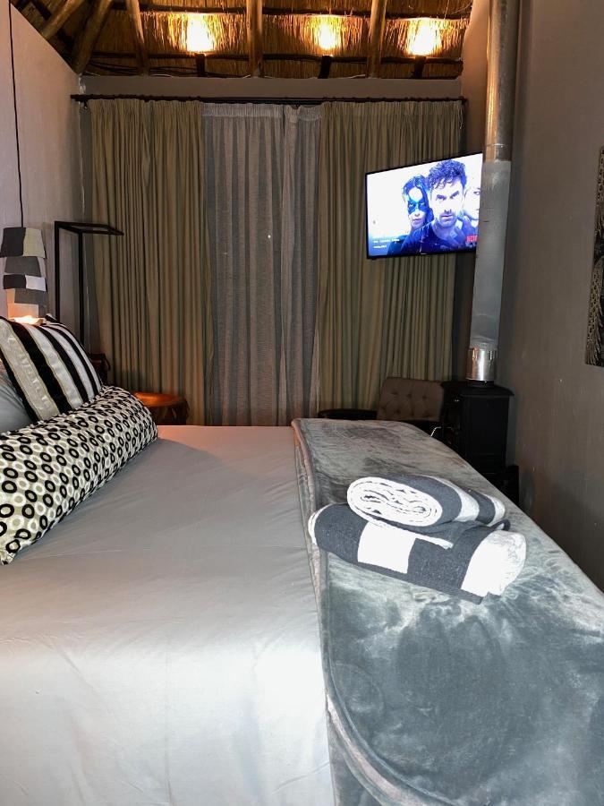 Four20 Bespoke Hotel 요하네스버그 외부 사진